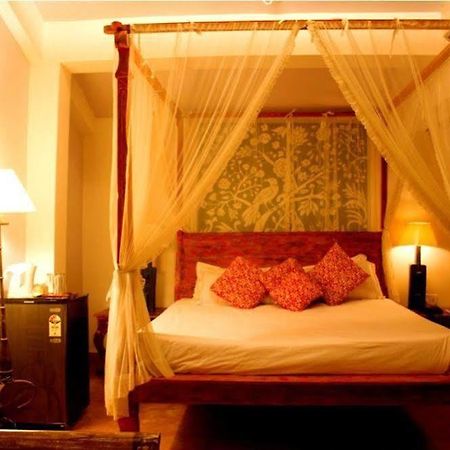 Sea View Resort Morjim Exterior foto