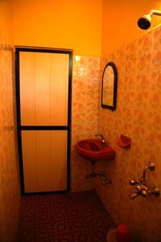 Sea View Resort Morjim Exterior foto