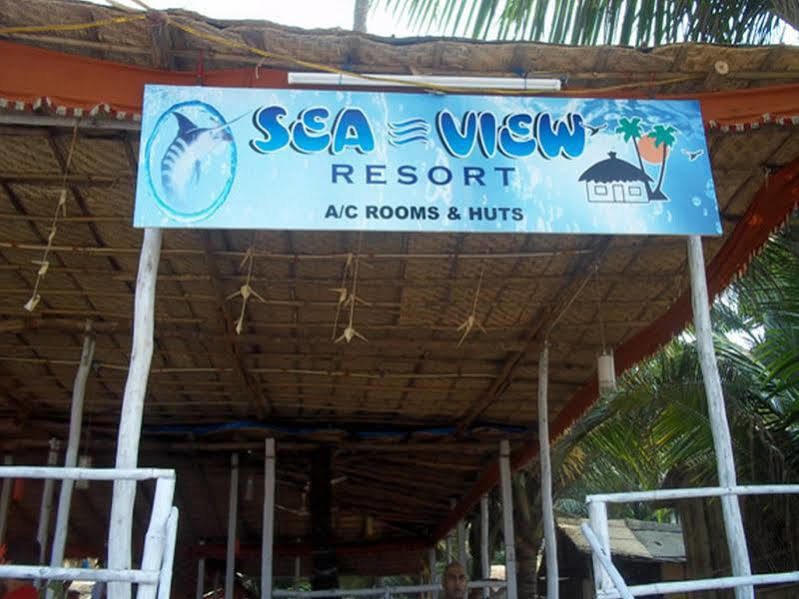 Sea View Resort Morjim Exterior foto